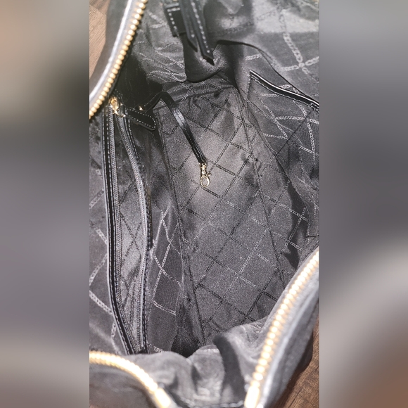 Michael Kors Shoulder Bag - Picture 7 of 13